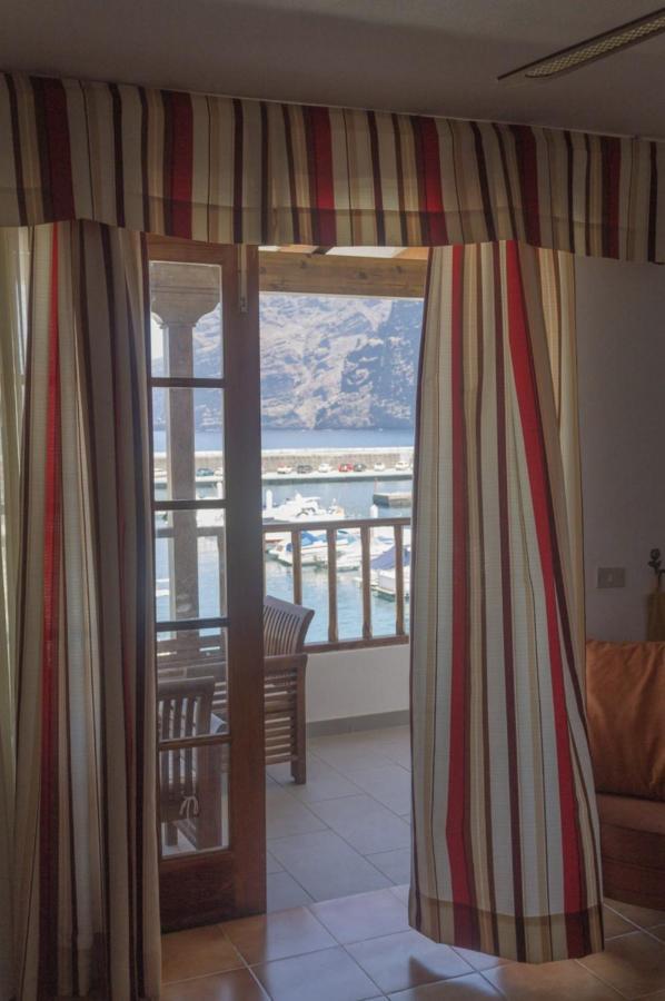 אקנטילדו דה לוס גיגנטס Beachfront & Sunny Apartment Los Gigantes מראה חיצוני תמונה
