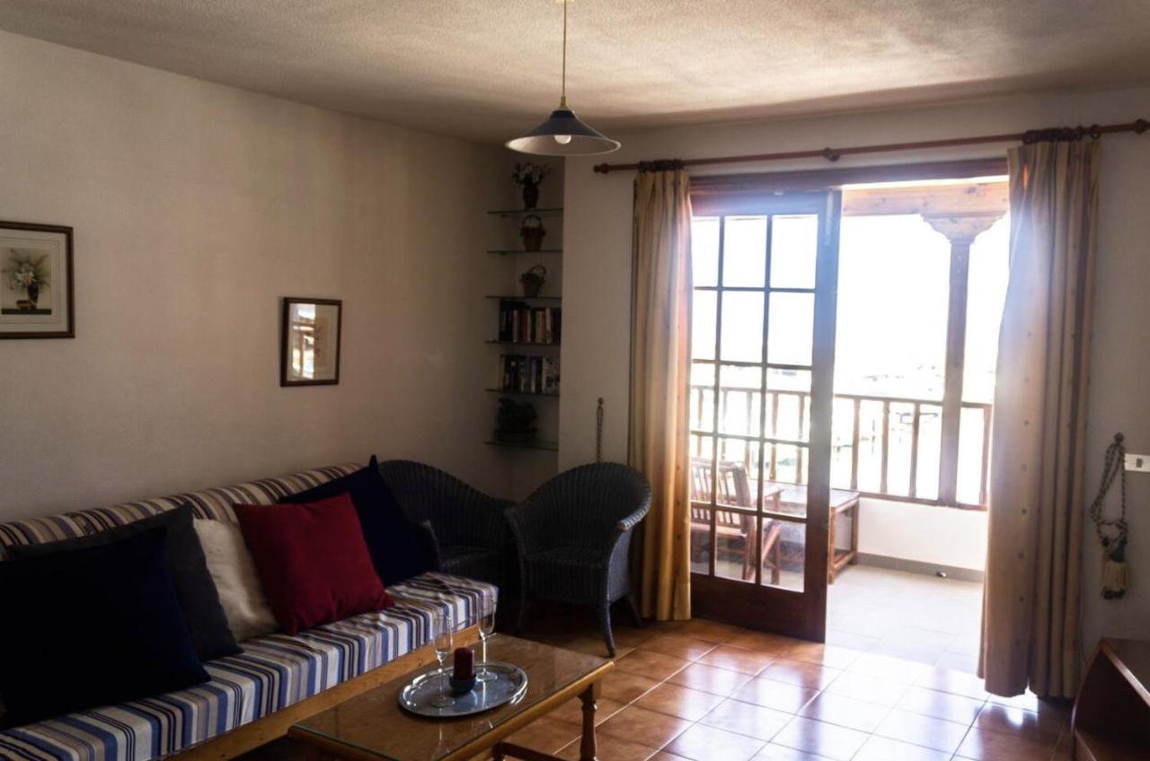 אקנטילדו דה לוס גיגנטס Beachfront & Sunny Apartment Los Gigantes מראה חיצוני תמונה